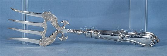 A pair of early Victorian silver fish servers, by Samuel Harwood, Knife 344mm.